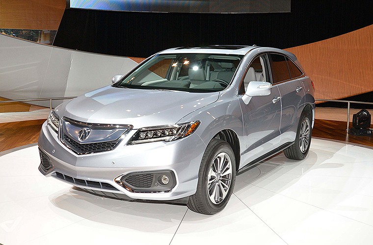 Acura RDX 2016 phoi bay than the tai Chicago Auto Show